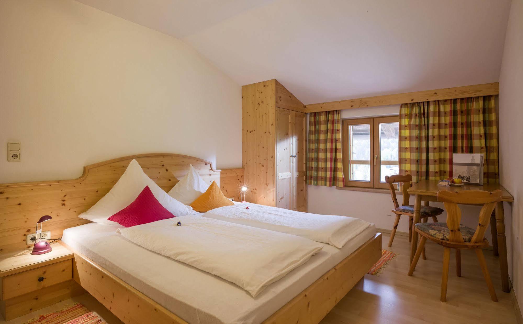 Wanishof Apartment Тирзее Екстериор снимка